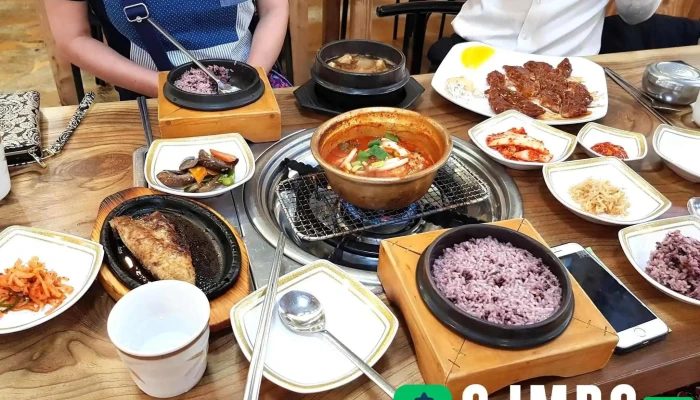 Bupyeongyeogsasyopingmol Eumsigjeom - 부평구