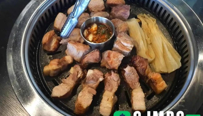 Hwago Sinsigajijeom Soyuja Jegong - 서귀포시