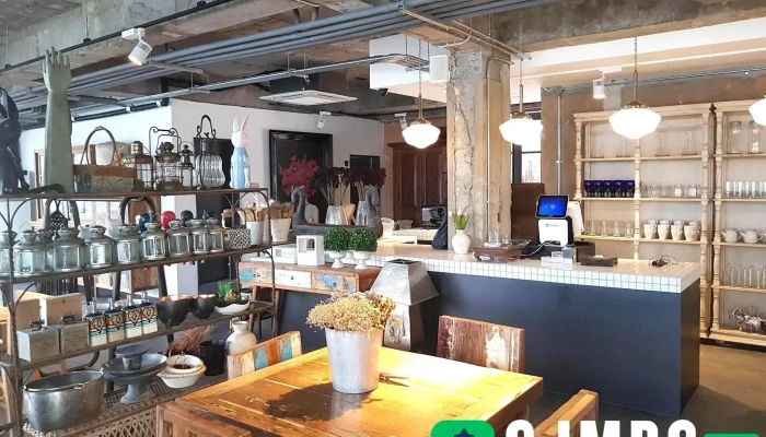 젠스페이보릿 - 경기도 가평군 청평면 북한강로 1853 1층